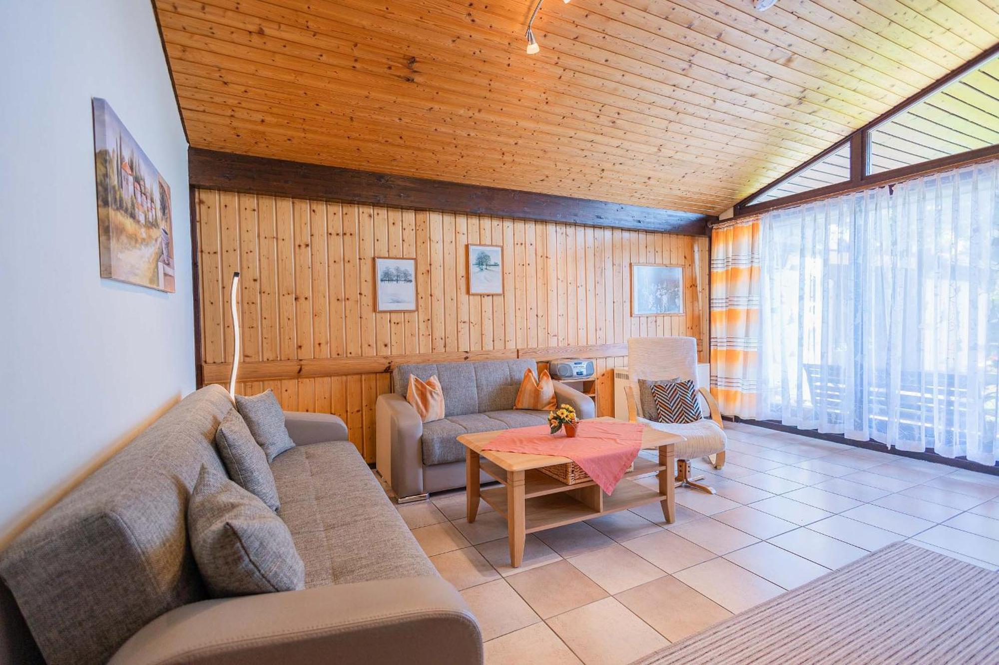 Ferienwohnpark Immenstaad Am Bodensee Satteldachhaus Typ 9 Sd 57 Dış mekan fotoğraf